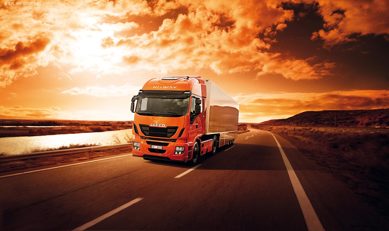 SStralis Hi-Way܇